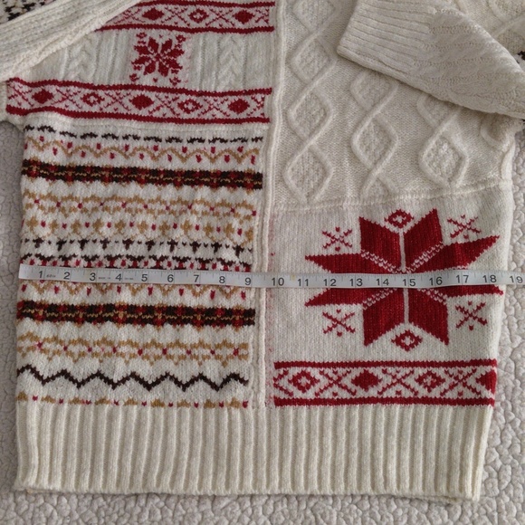 NWT American Eagle XXS Cable Knit Fair Isle Snowflake Mock Neck Sweater - Picture 9 of 17